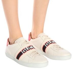 GUCCI ACE Jacquard Logo Stripe Ivory Leather
Sneakers Metallic Lace Up